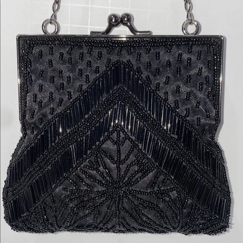 Gunne Sax Elegant Black Beaded Clutch With Chain Strap  And Kiss Closure